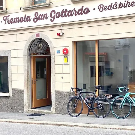 Bed&bike Tremola San Gottardo 3*