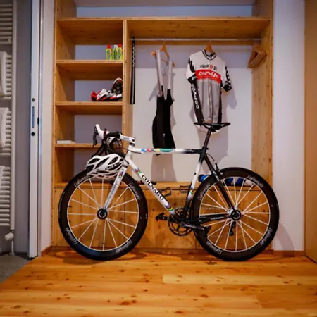 Bed&bike Tremola San Gottardo Hotel Airolo